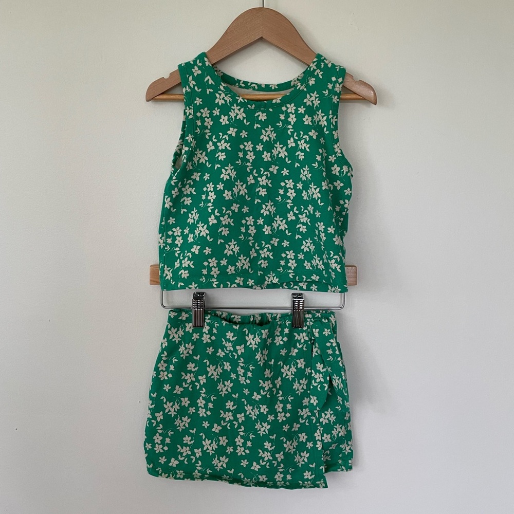 GAP Green Floral Two-Piece Skort Set